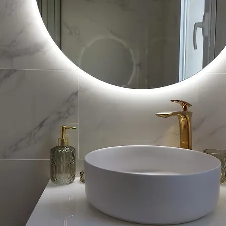 New Boho With Balcony, Private Garden And Communal Pool * Нерха